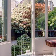 Townhouse extension by Mamout Architects